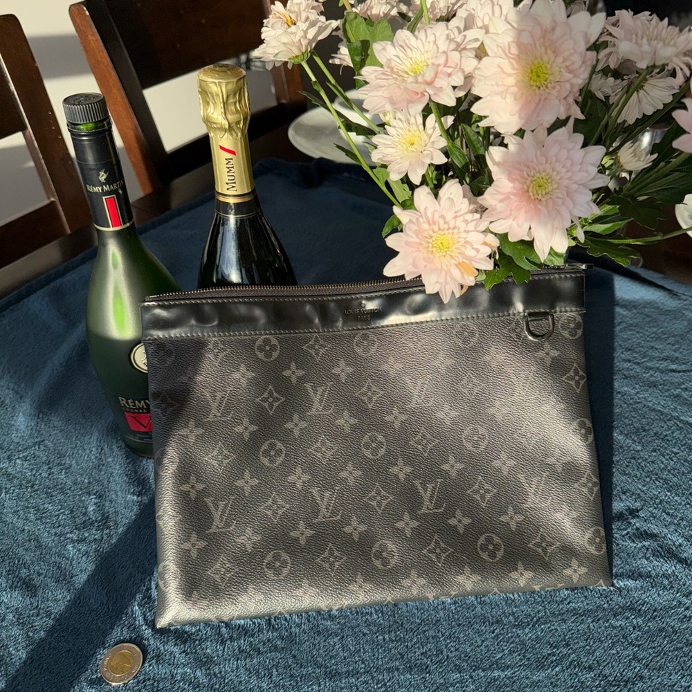 Louis Vuitton Monogram Gray Messenger Bag